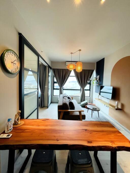 Jesselton Quay - Suite 1 By Staycation Suites Kk Kota Kinabalu Eksteriør billede